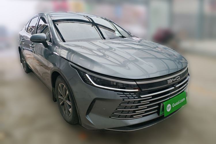 Used BYD Destroyer 05 2024 HONOR Edition DM-i 55KM Luxury Model Front Right 45 Deg