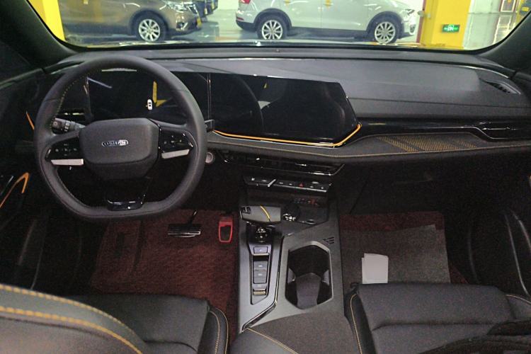 Used CHANGAN OSHAN X5 PLUS 2023 1.5T DCT Excellence Edition
