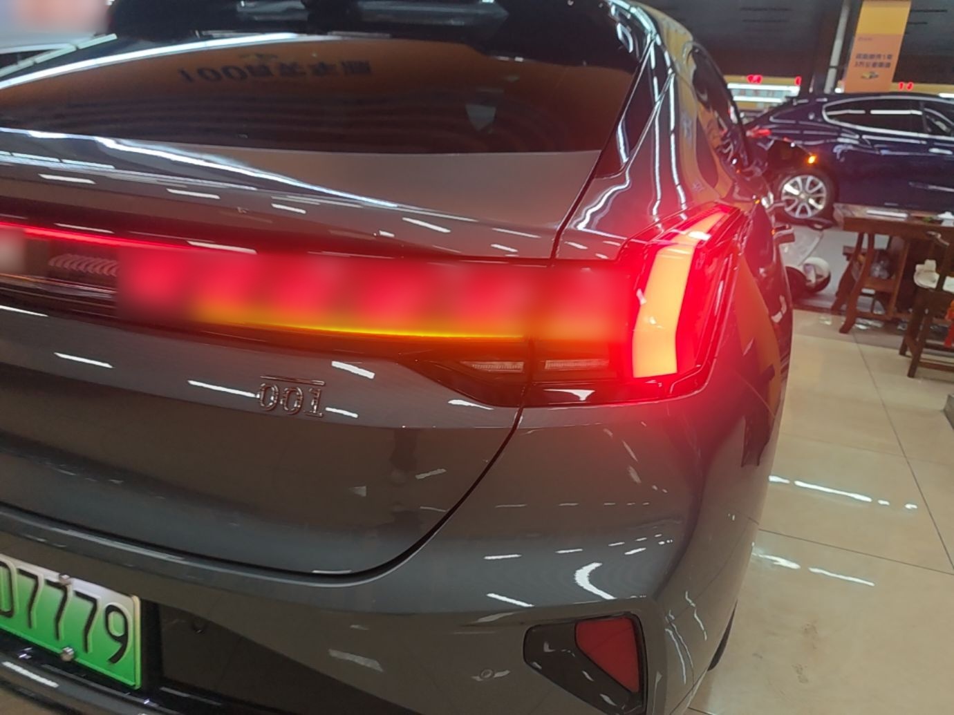 Zeekr 001 2024 ME Edition 100 kWh All-Wheel Drive — снимка 9