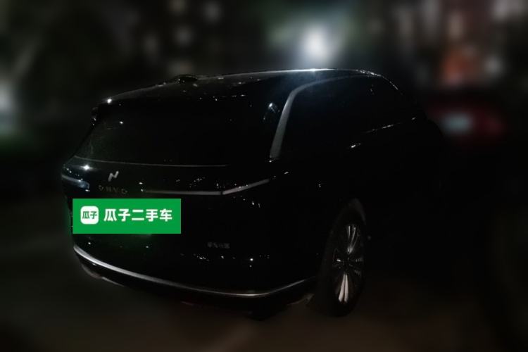 Used ONVO Luxeed L90 2025 Model—Max Six-Seater Version