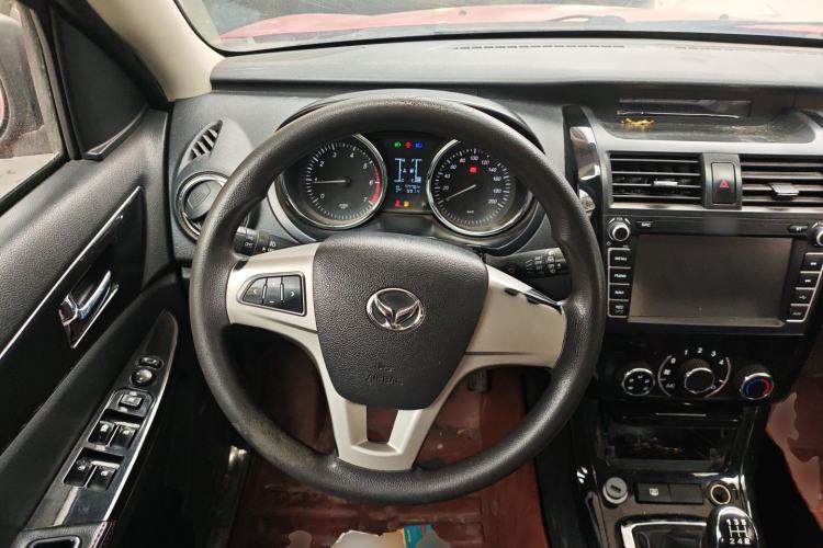 Used HYOSOW S3 2014 1.5L Comfort Version China IV Emission Standard