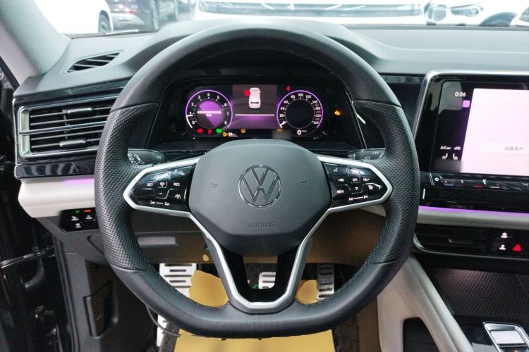 Used Volkswagen Teramont 2023 330TSI Two-Wheel-Drive Prestige Luxury Edition
