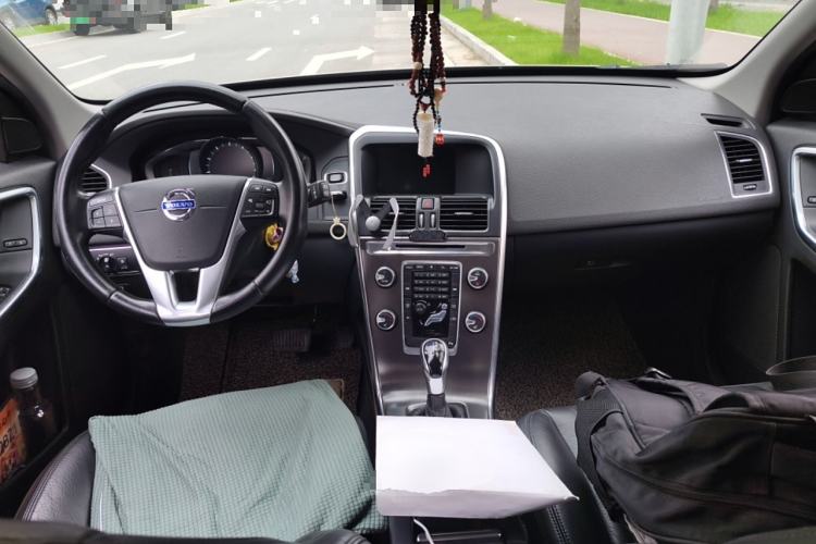 Used Volvo XC60 2014 T5 Zhiyi Edition
