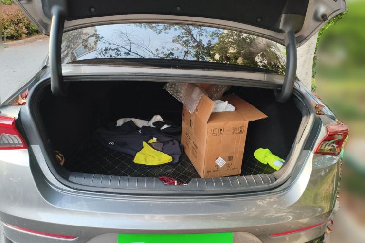 Used Kia K5 2021 380T GT-Line Refreshed Edition Trunk