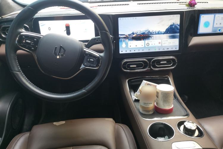 Used Leapmotor C01 2022 Rear-Drive Long-Range Version Center Console