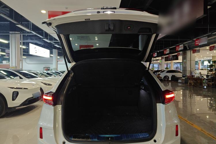 Used Honda UR-V 2020 370TURBO Two-Wheel Drive Luxury Edition Trunk