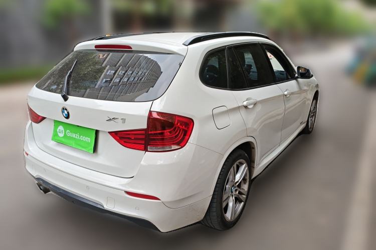 Used BMW X1 2015 sDrive18i Fashion Upgrade Edition Rear Right 45 Deg