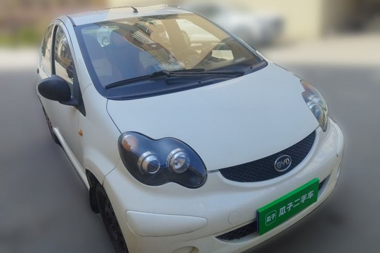 Used BYD F0 2013 1.0L AMT XuanKu Model Front Right 45 Deg