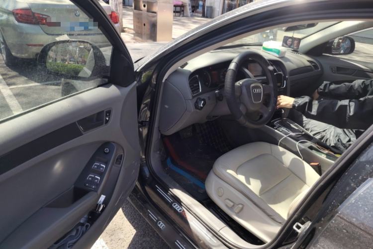 Used Audi A4L 2011 1.8 TFSI Comfort Model Driver Seat