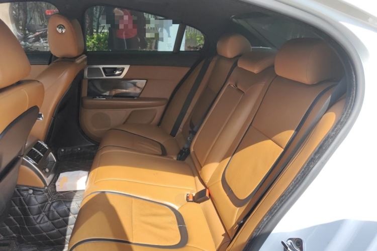 Used Jaguar XF 2015 XF 2.0T Luxury Edition
