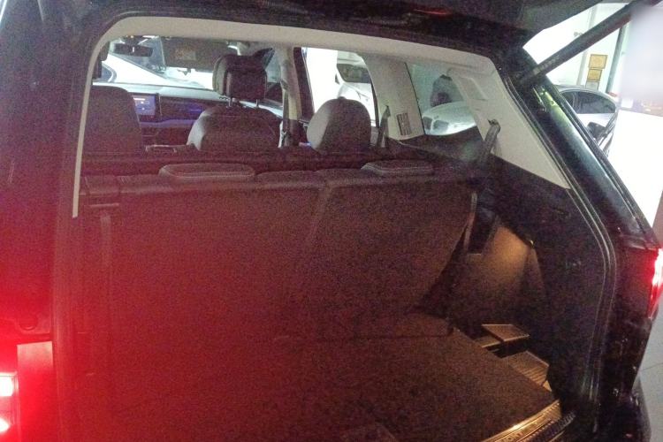 Used Volkswagen Teramont 2021 380TSI Four-Wheel Drive Prestige Flagship Edition Trunk