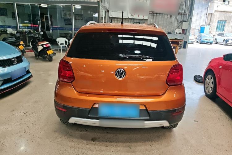Used Volkswagen Polo 2014 1.6L Cross Polo Automatic Rear
