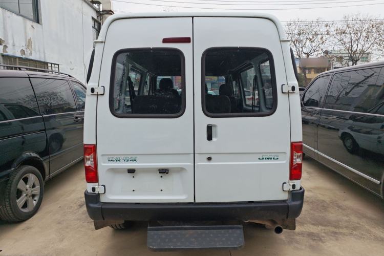 Used JMC Transit 2019 2.8T Commercial Version Short Wheelbase Mid-Roof 6-Seater China VI JX493