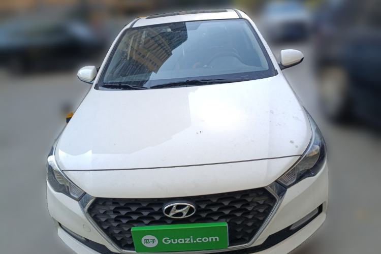 Used Hyundai Verna RV 2017 1.4L Automatic Sport Version National Emission Standard V