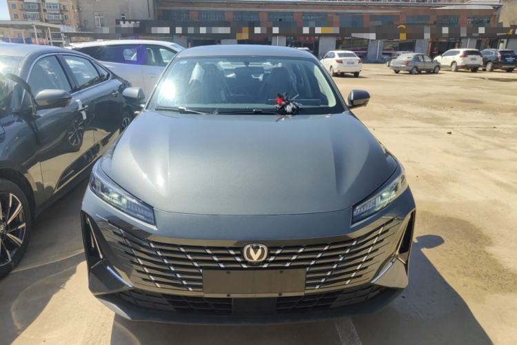 Used CHANGAN Eado 2025 Blue Whale 1.5T 500Bar Prestige Model
