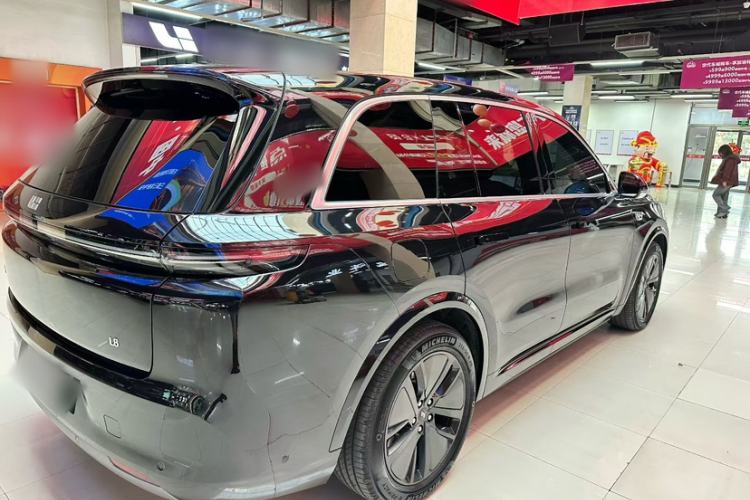 Used Li Auto L8 2024 Pro Model
