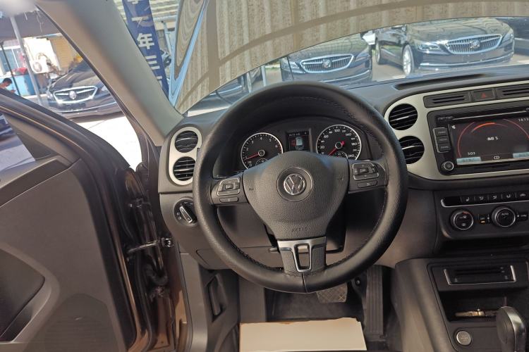 Used Volkswagen Tiguan 2015 1.8TSI Automatic Two-Wheel Drive Luxury Model