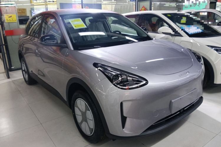 Used Geely Galaxy Geome 2026 Model 310km Youth Edition Front Right 45 Deg