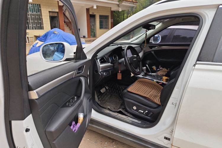 Used Haval H7 2017 Red-Label H7 2.0T Automatic Prestige Model
