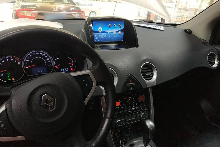 Used Renault Koleos 2014 Revised Version 2.0L Two-Wheel Drive Fashion Edition
