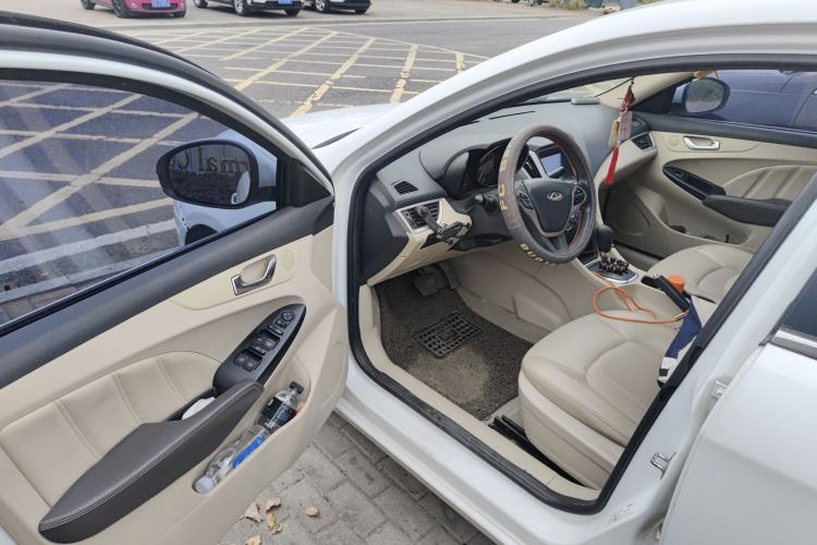 Used Chery Arrizo 7 2015 1.6L CVT ZhiShang Edition Driver Seat