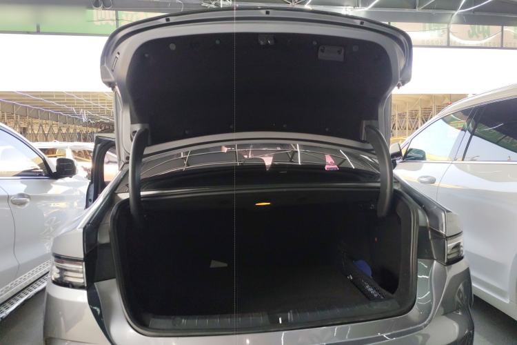 Used BYD Destroyer 05 2023 Champion Edition DM-i 120KM Prestige Model Trunk