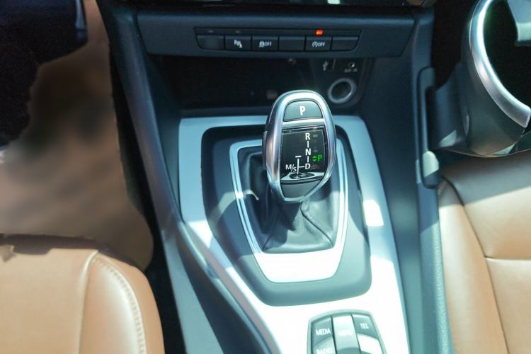 Used BMW X1 2014 sDrive18i Leading Model
