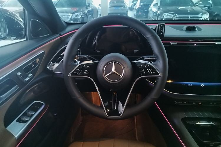 Used Mercedes-Benz E-Class 2024 E 300 L Luxury Model Steering Wheel