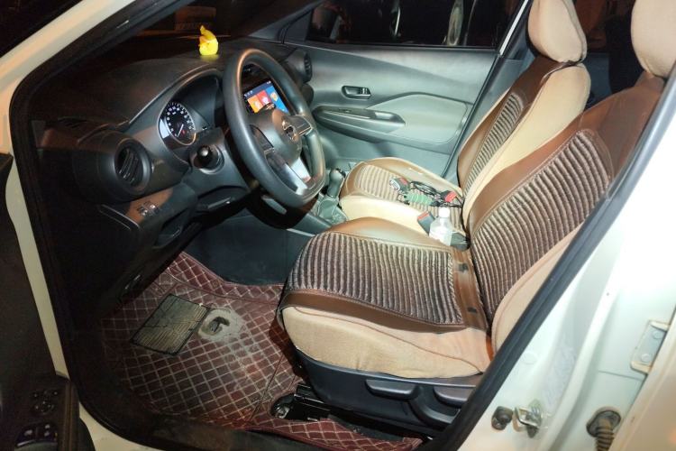 Used Nissan Kicks 2017 1.5L Manual Cool Dynamic Edition