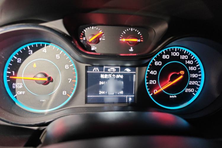 Used Chevrolet Cruze 2016 1.4T DCG Luxury Edition Instrument Cluster