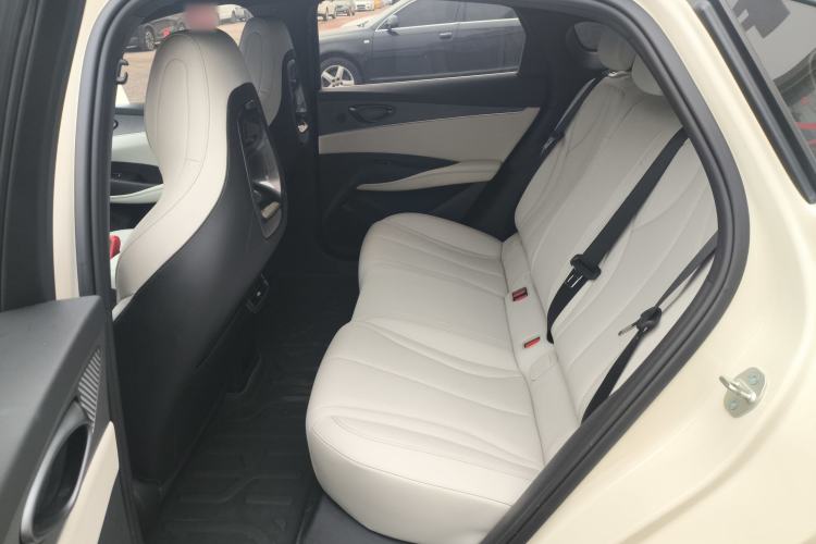 Used BYD Seal 06 New Energy 2024 DM-i 80KM Prestige Model
