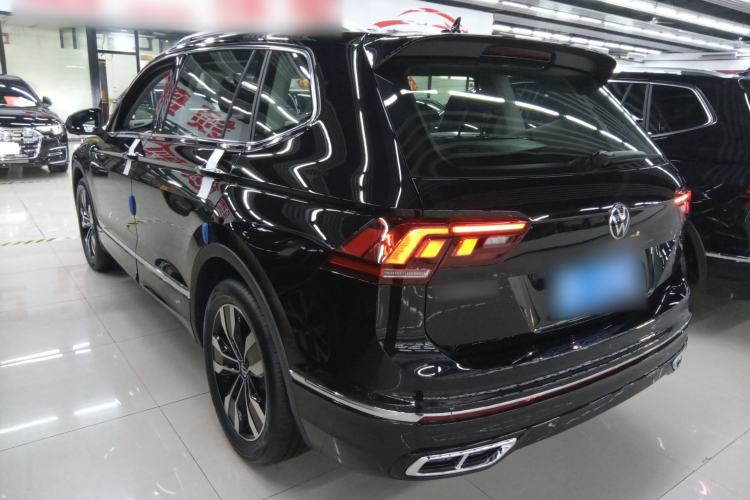Used Volkswagen Tiguan L 2025 Model Outstanding Version 330TSI Automatic Two-Wheel Drive R-Line Longyao Edition
