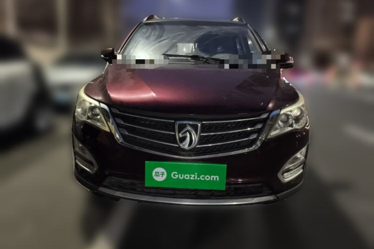 Used Baojun 560 2015 1.8L manual luxury version