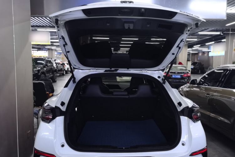 Used Changan UNI-T 2022 1.5T Prestige Version
