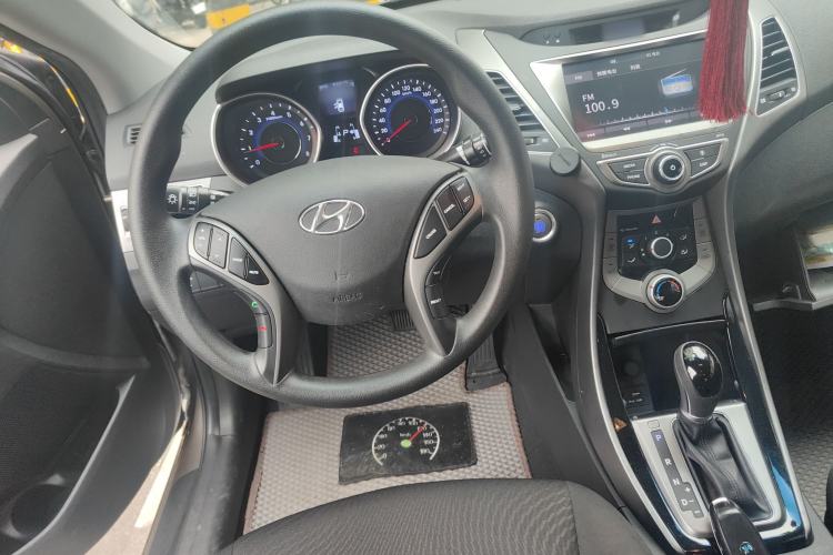 Used Hyundai Elantra (5th Generation / Langdong) 2016 1.6L Automatic Prestige Model