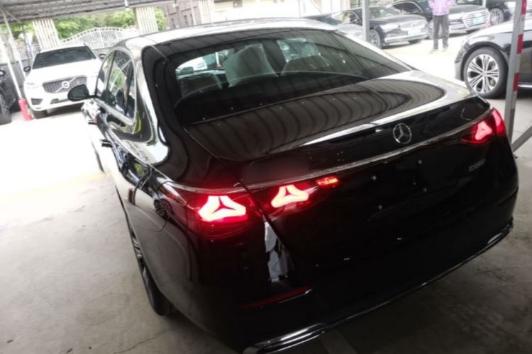 Used Mercedes-Benz E-Class 2026 E 300 L Luxury Rear Left 45 Deg