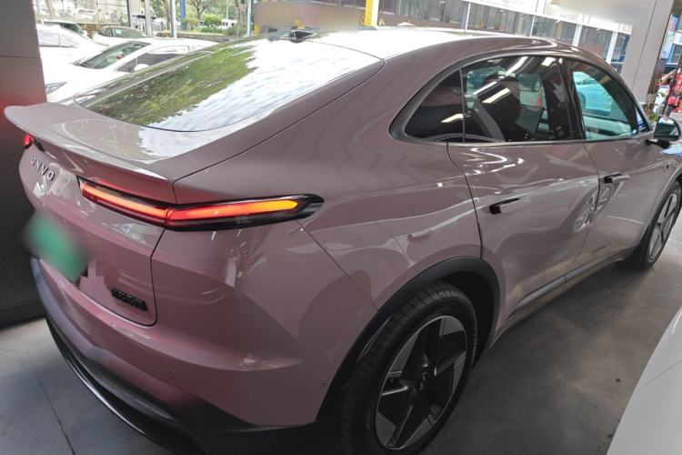 Used ONVO L60 2024 60 kWh Rear-Drive Version