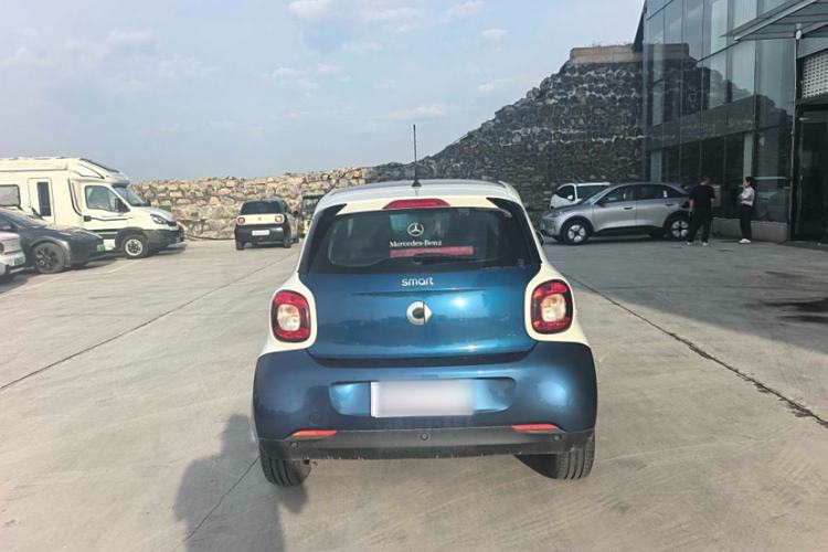 Used smart forfour 2018 1.0L 52kW Passion Edition