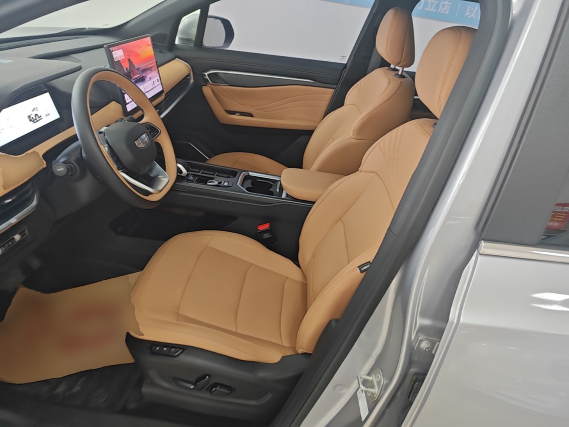 Geely Auto Haoyue L 2026 Model 2.0TD DCT Bliss — снимка 17