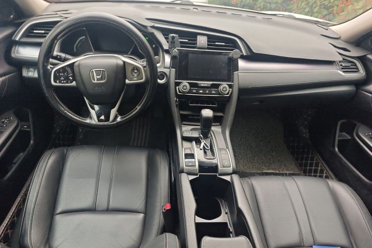 Used Honda Civic 2016 220TURBO CVT Prestige Edition
