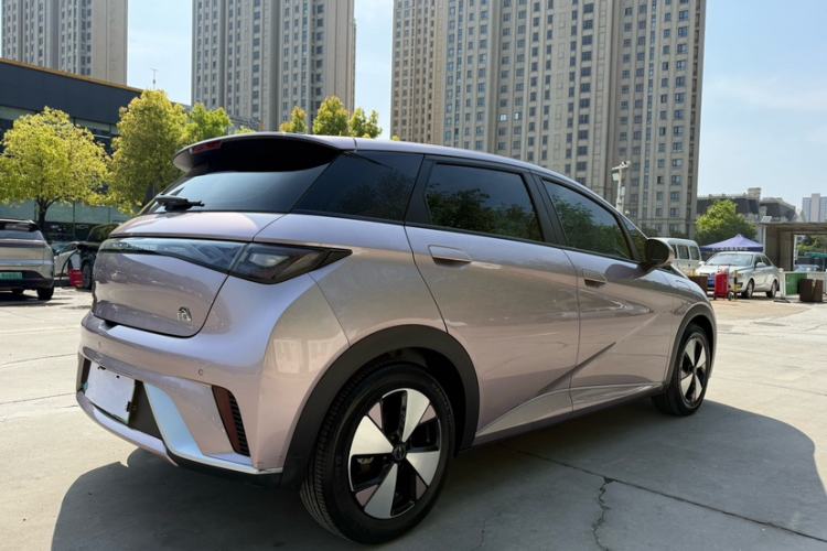 Used BYD Dolphin 2023 420 km Fashion Edition Exterior 3