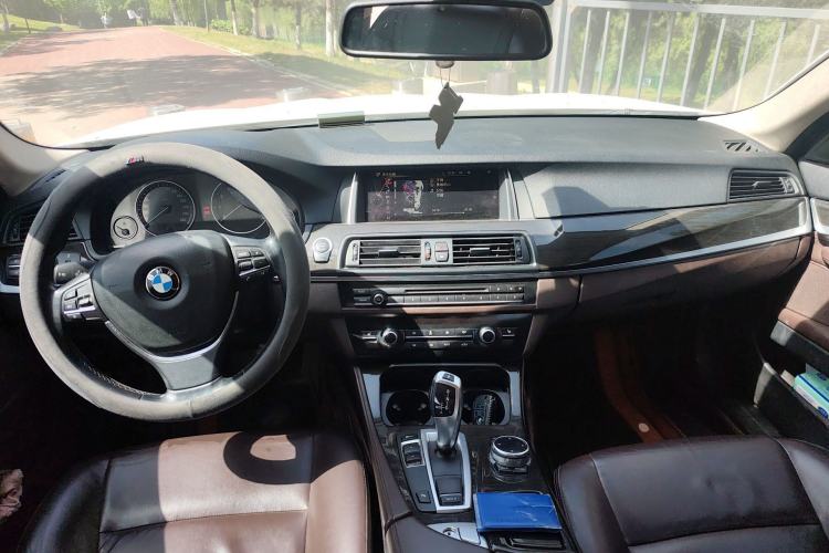 Used BMW 5 Series 2014 525Li Luxury Design Package