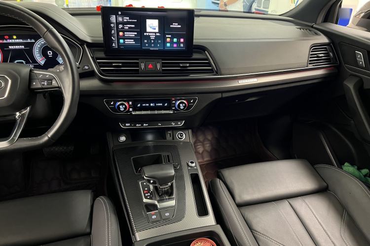 Used Audi Q5L 2023 40T Luxury Dynamic Model Interior 5