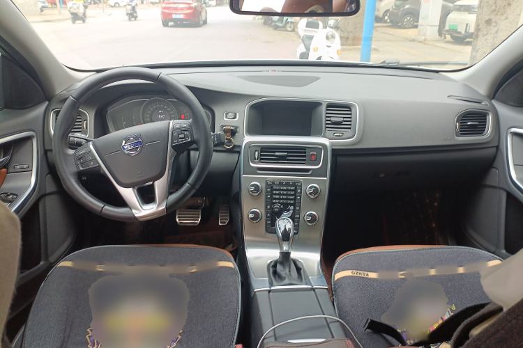 Used Volvo S60 2017 S60L T3 Smart Upgrade Edition
