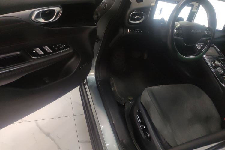 Used AION V 2021 Plus 70 Smart Technology Edition Lithium Iron Phosphate Driver Seat