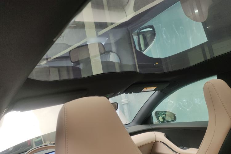 Used Nio ET5T 2023 75 kWh Touring Headliner