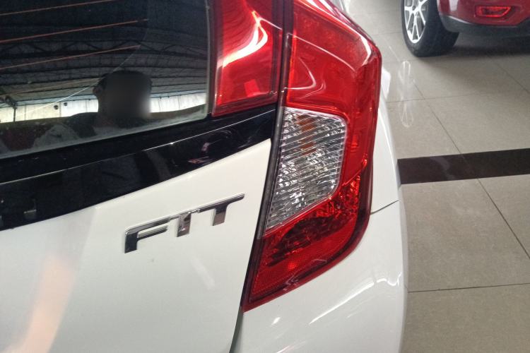 Used Honda Fit 2016 1.5L LX CVT Comfort Model
