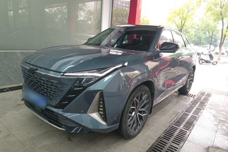 Used Oshan Z6 2022 Blue Whale 1.5T DCT Smart Navigation Model