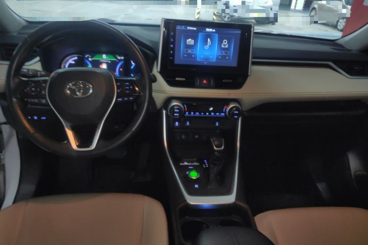 Used Toyota RAV4 2020 Dual-Motor 2.5L E-CVT Four-Wheel Drive Flagship Edition Center Console
