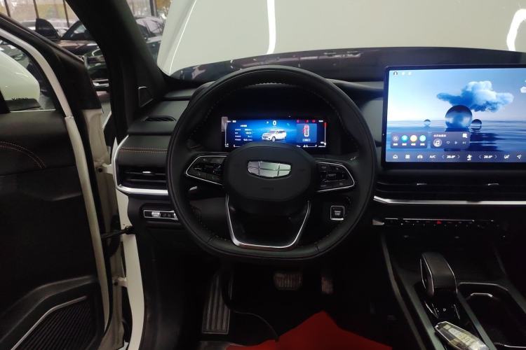 Used Geely Auto Haoyue L 2024 2.0T DCT Flagship Version
